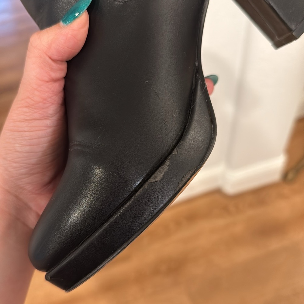 FRENCH CONNECTION FAUX LEATHER BOOTIES SIZE 7.5 - Picture 7 of 9